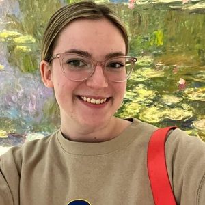 Meet your Posher, Maddie